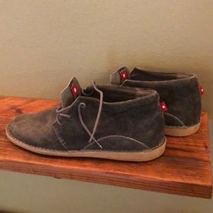 Oliberte chukka shoes